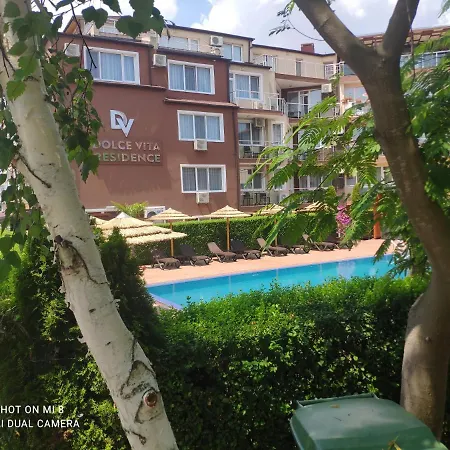 Dolce Residenza מלון דירות